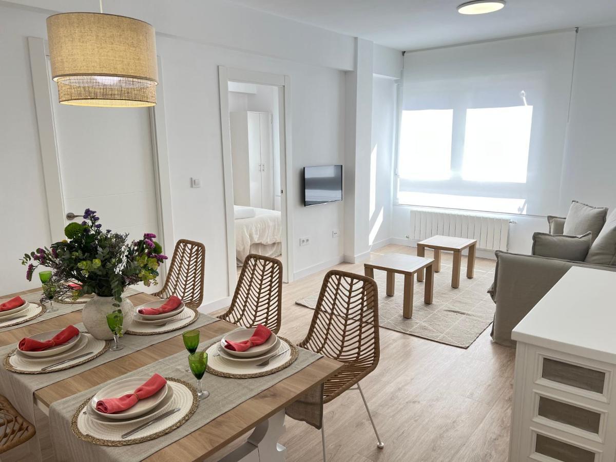 Ansar Suite Torrelavega Eksteriør billede